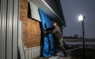 Emergency Steps: Securing Your Home After Wind or Hail Knocks Off Siding